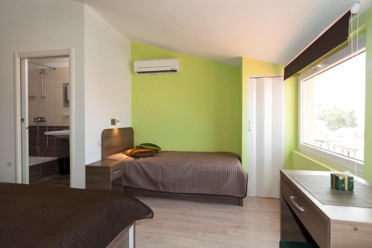 Apartmani Iva Tučepi Екстериор снимка