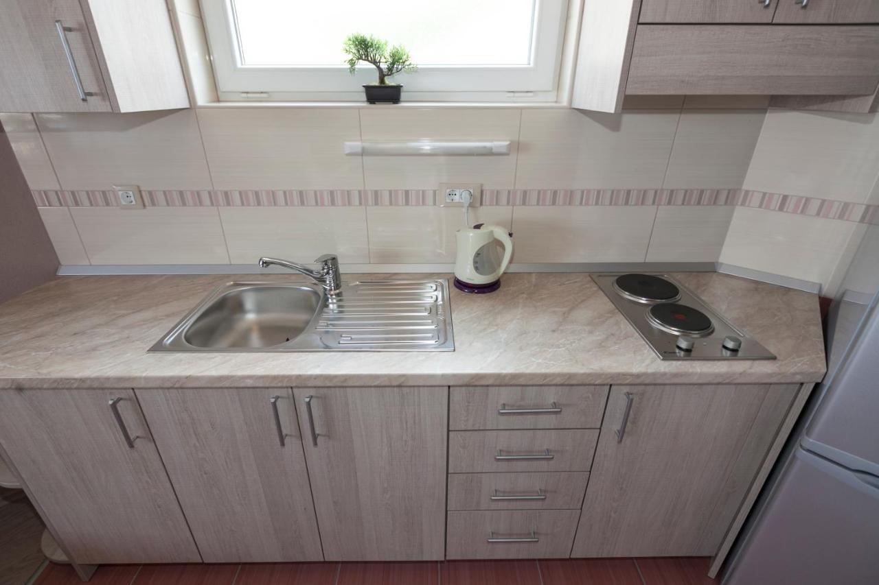 Apartmani Iva Tučepi Екстериор снимка