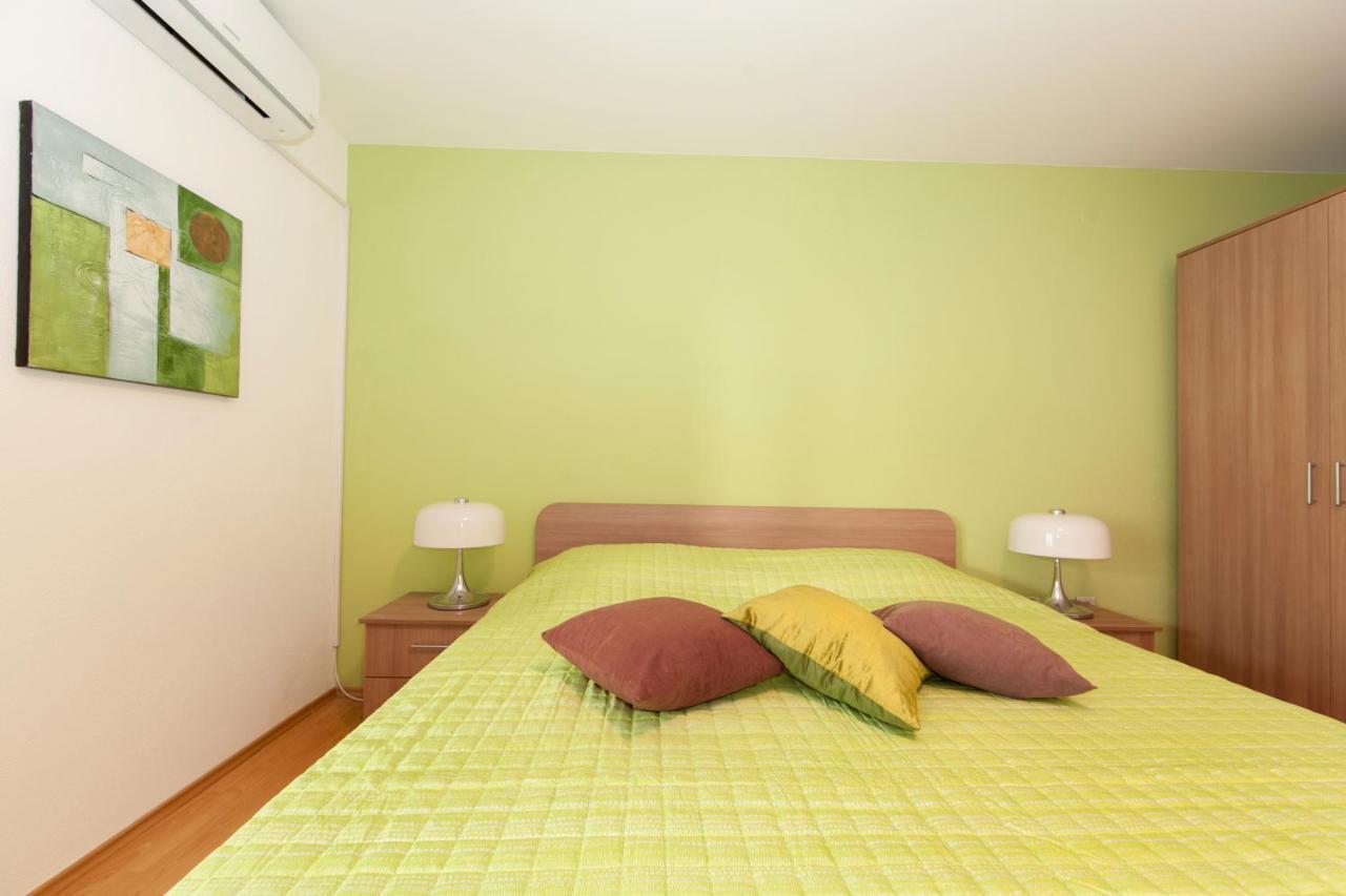 Apartmani Iva Tučepi Екстериор снимка