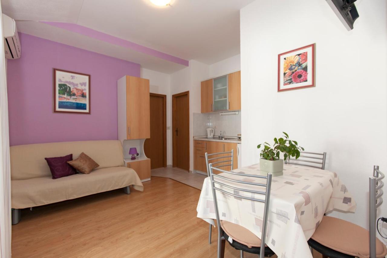 Apartmani Iva Tučepi Екстериор снимка