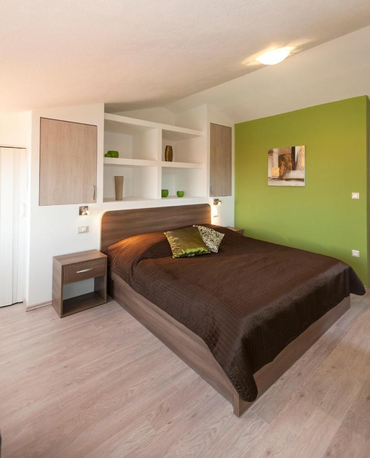 Apartmani Iva Tučepi Екстериор снимка
