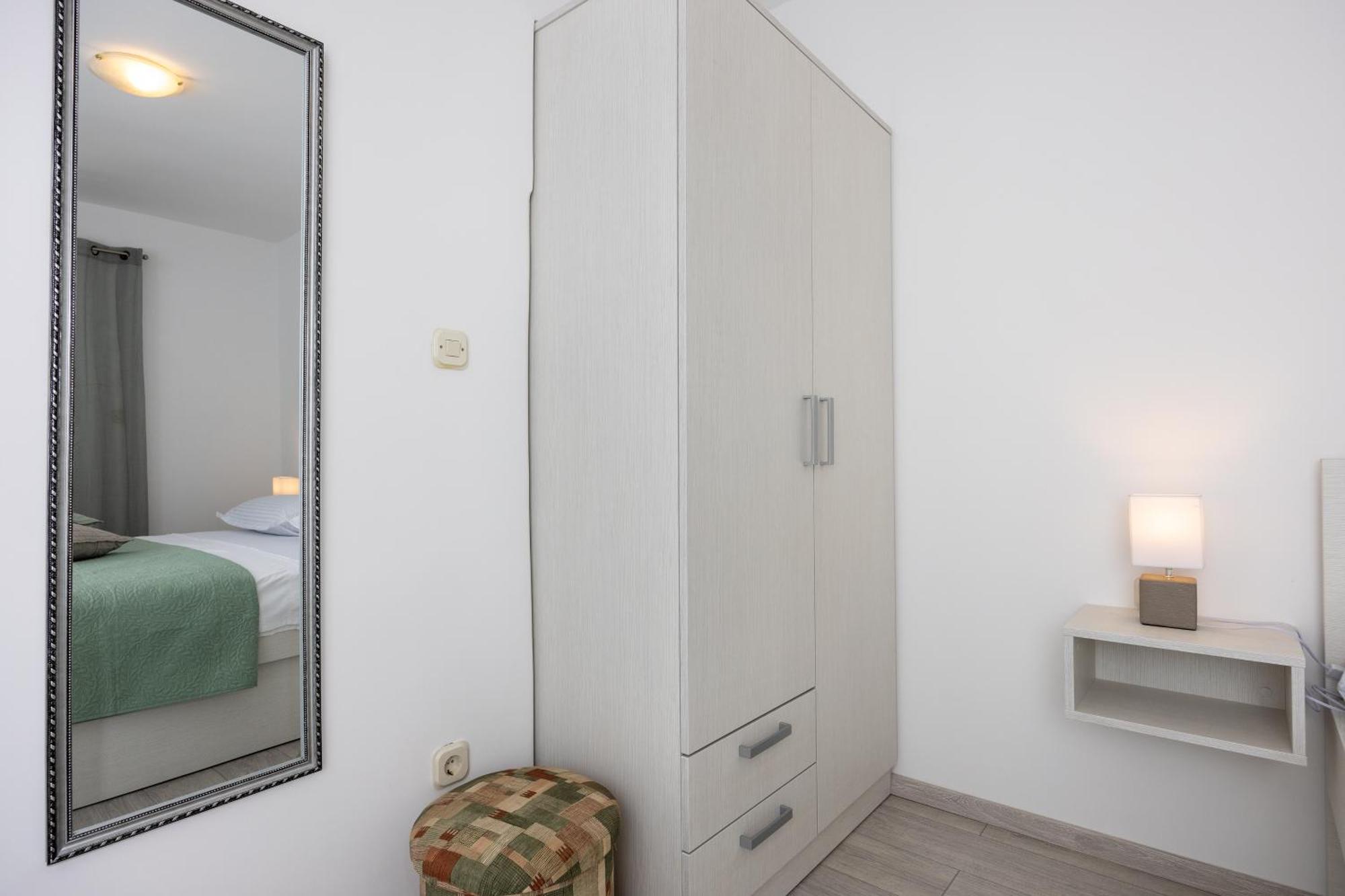 Apartmani Iva Tučepi Екстериор снимка