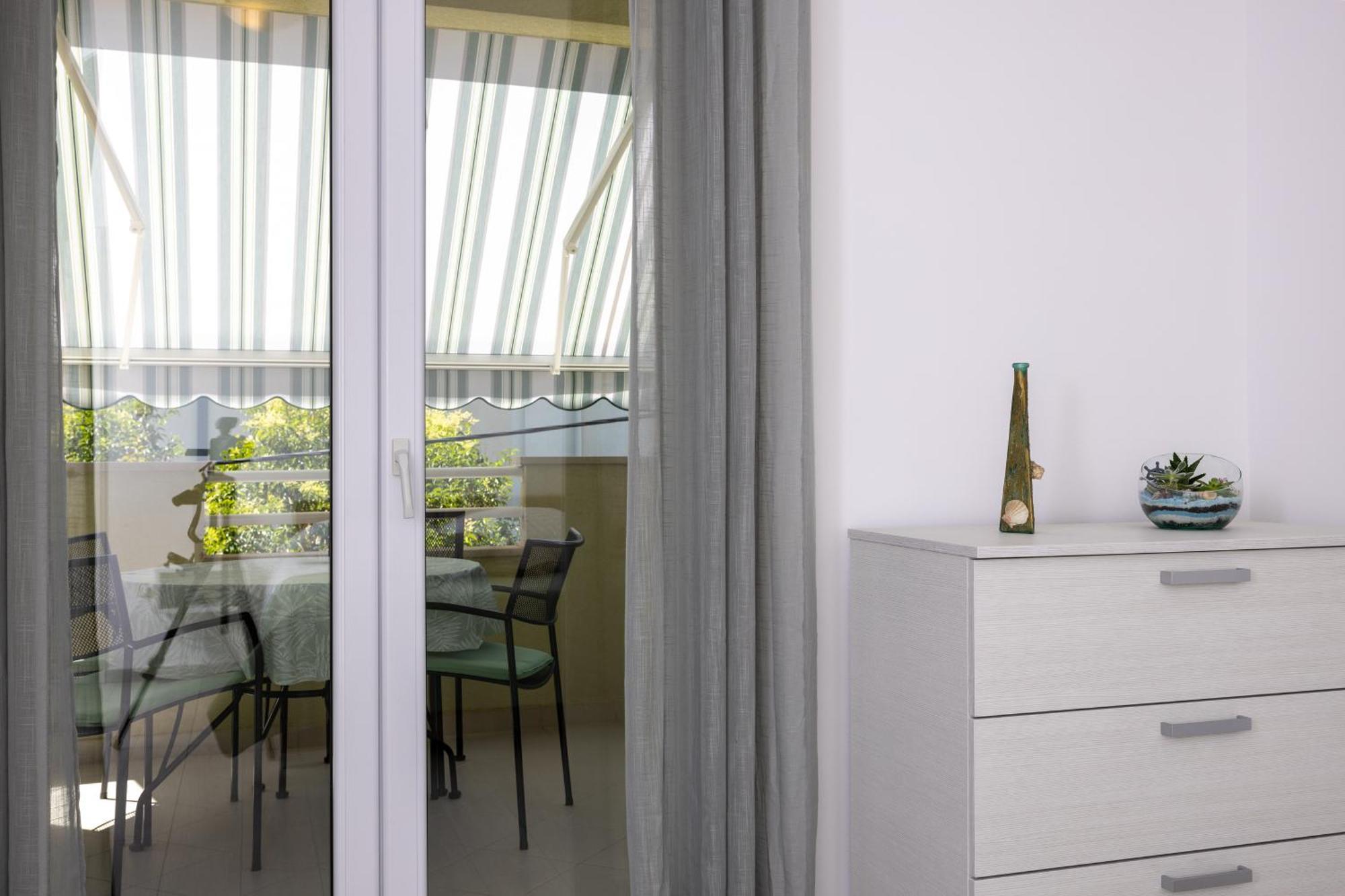 Apartmani Iva Tučepi Екстериор снимка