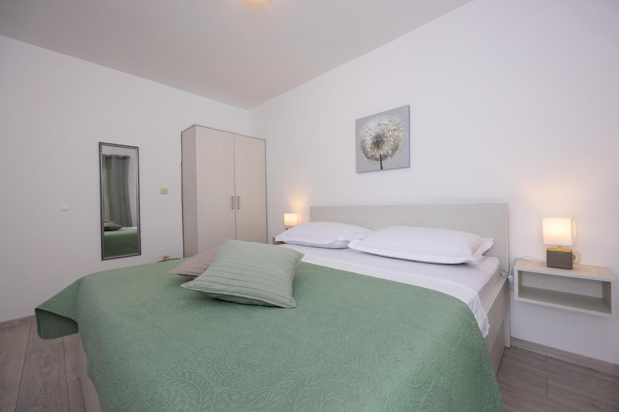 Apartmani Iva Tučepi Екстериор снимка