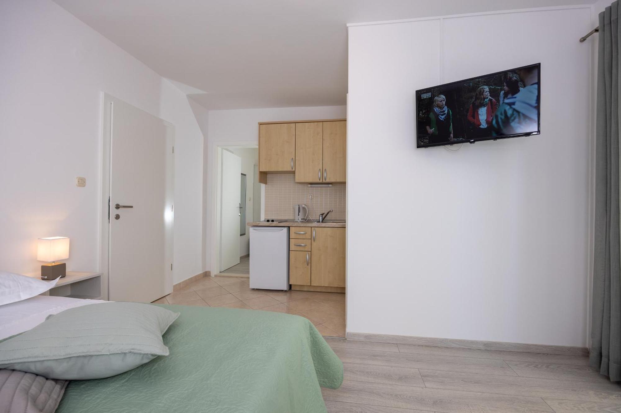 Apartmani Iva Tučepi Екстериор снимка