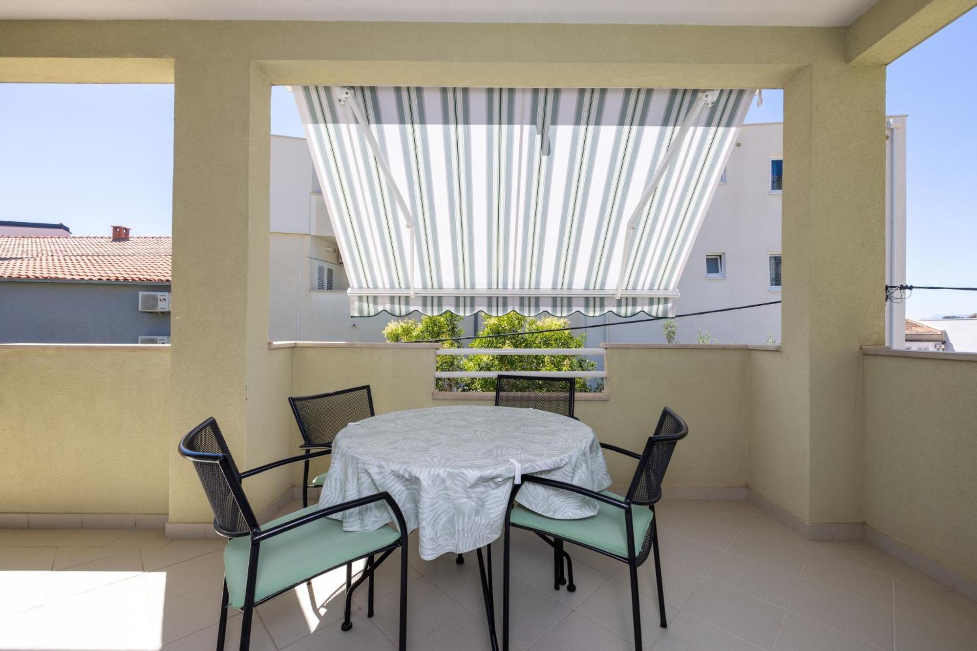 Apartmani Iva Tučepi Екстериор снимка